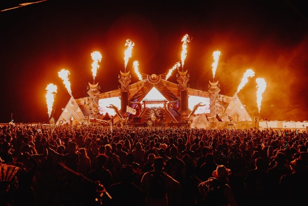 Courtesy of Elements Festival // Maggie London (@maggielndnphoto)