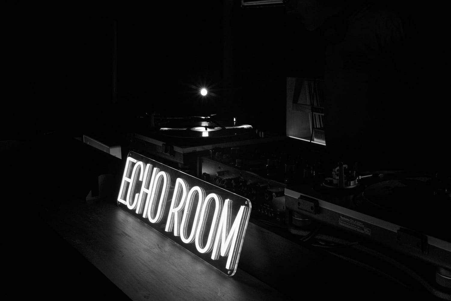 WESTSIDE MOTOR LOUNGE ANNOUNCES THE ECHO ROOM- ALL VINYL LISTENING LOUNGE