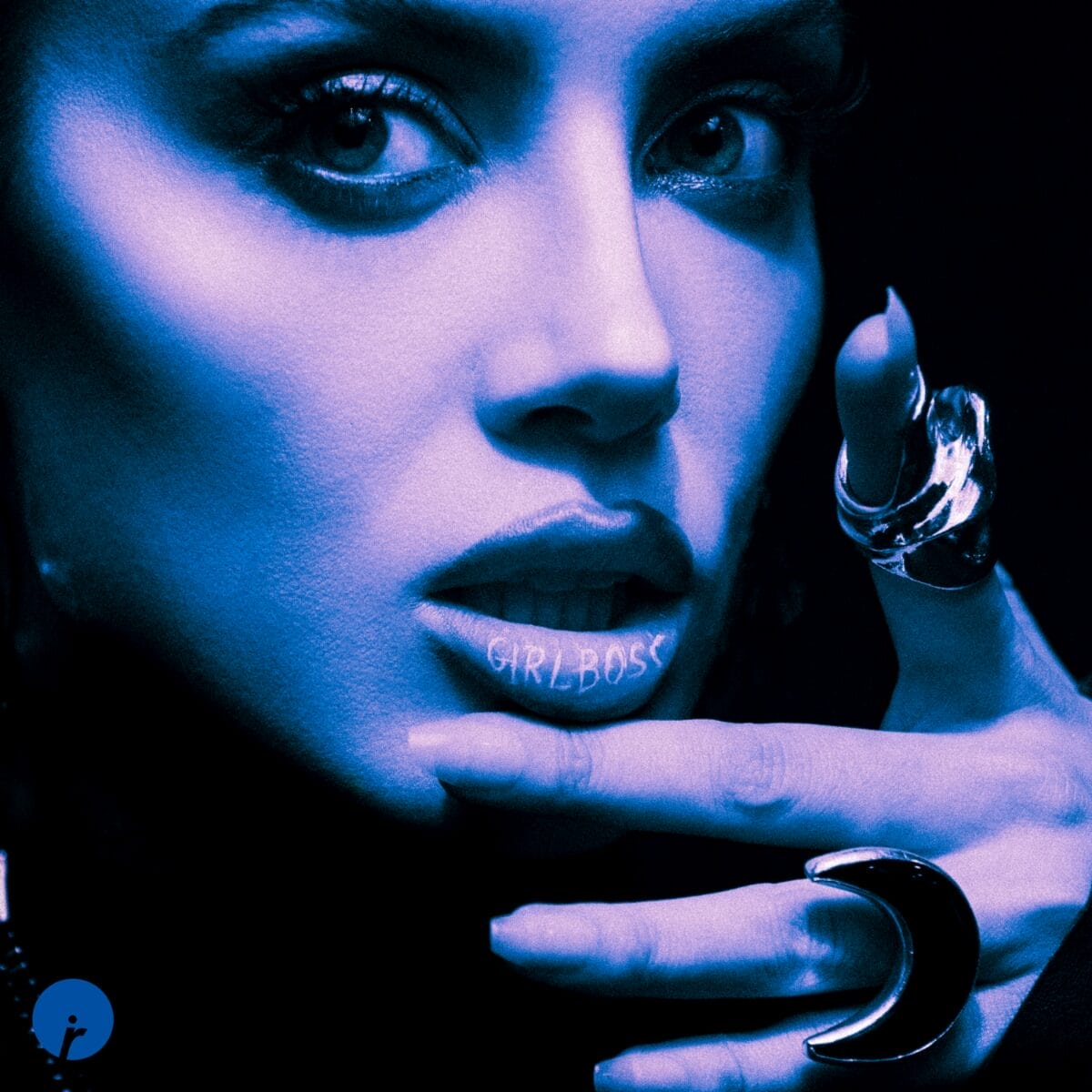 Sara Landry – GIRLBOSS