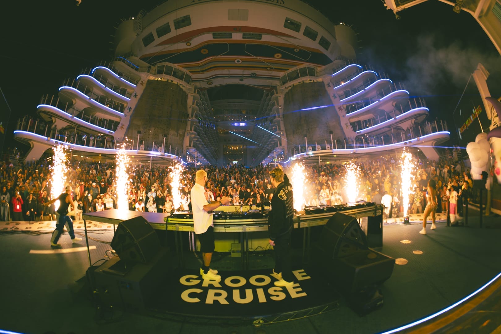 Groove Cruise