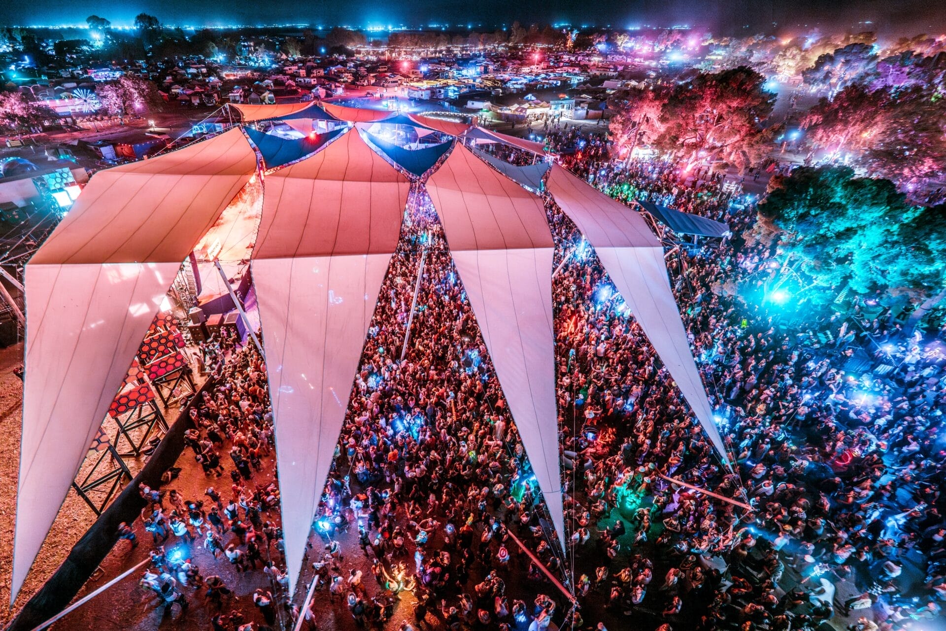 Credit_ Do LaB __ Jess Gallo (@helloatlasmedia)