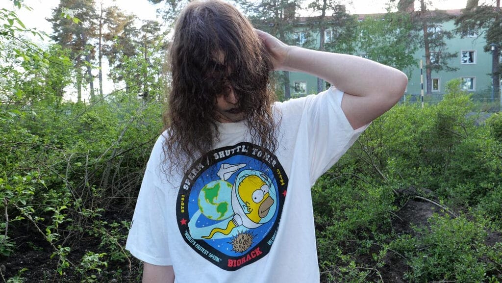 Bladee Expands the Drain Gang Universe With New Album 6 Sulfur Surfer